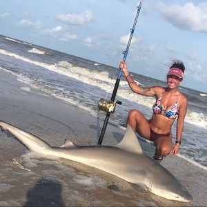 Meet your Posher, Leslie